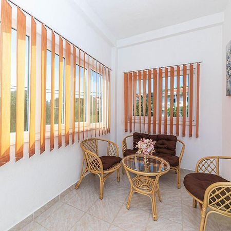 Gorgeous Apartment In Marina With Wifi Extérieur photo
