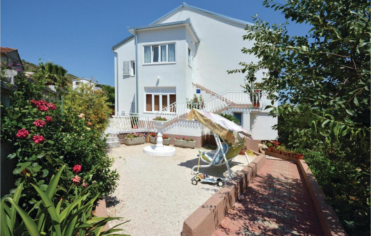 Gorgeous Apartment In Marina With Wifi Extérieur photo