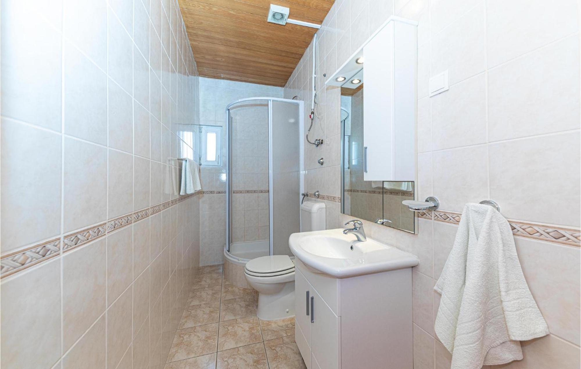 Gorgeous Apartment In Marina With Wifi Extérieur photo